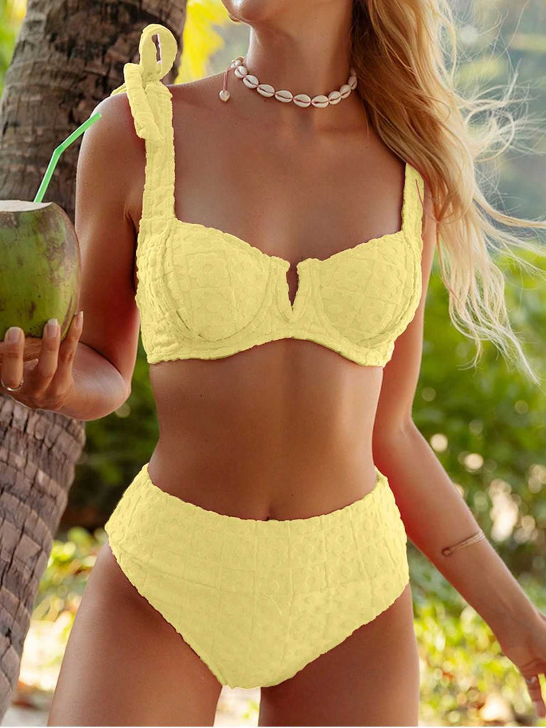 1950s Strap Floral Textured Solid Bikini Set