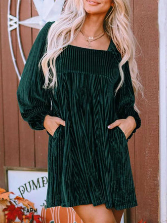 1960s Square Neck Puff Sleeve Velvet Pocket Babydoll Dress