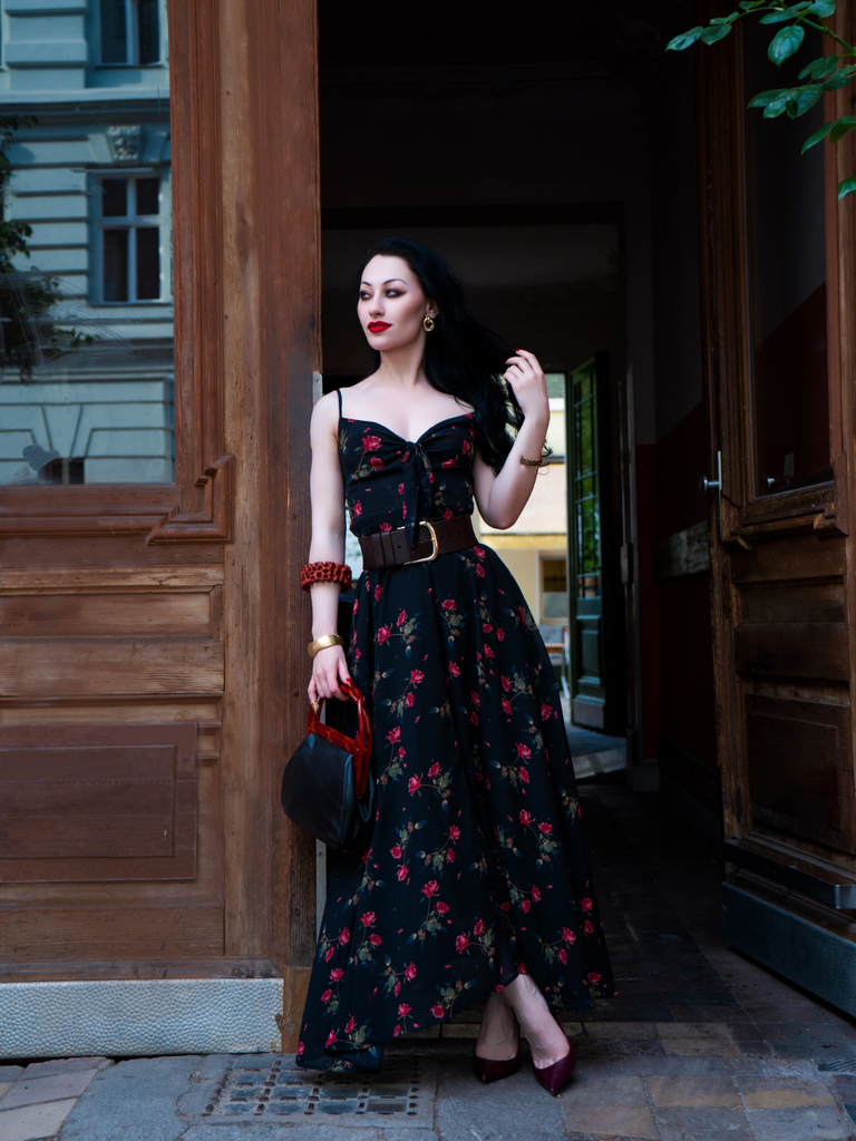 Black 1930s Rose V-Neck Bohemian Slip Dress, vintage dress, retro fashion - perfect for women who love vintage and retro fashion