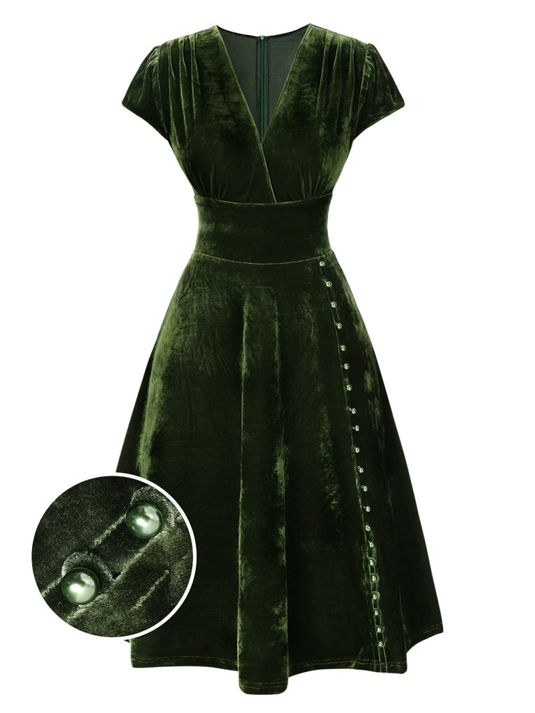 1940s Deep V-Neck Velvet Dress: where 1940s romance meets her modern spirit