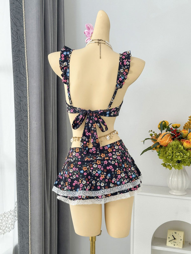 1940s Ditsy Floral Ruffle Strap Lace Trim Bikini Set, vintage swimsuit, pin-up swimwear - perfect for women who love vintage and retro fashion