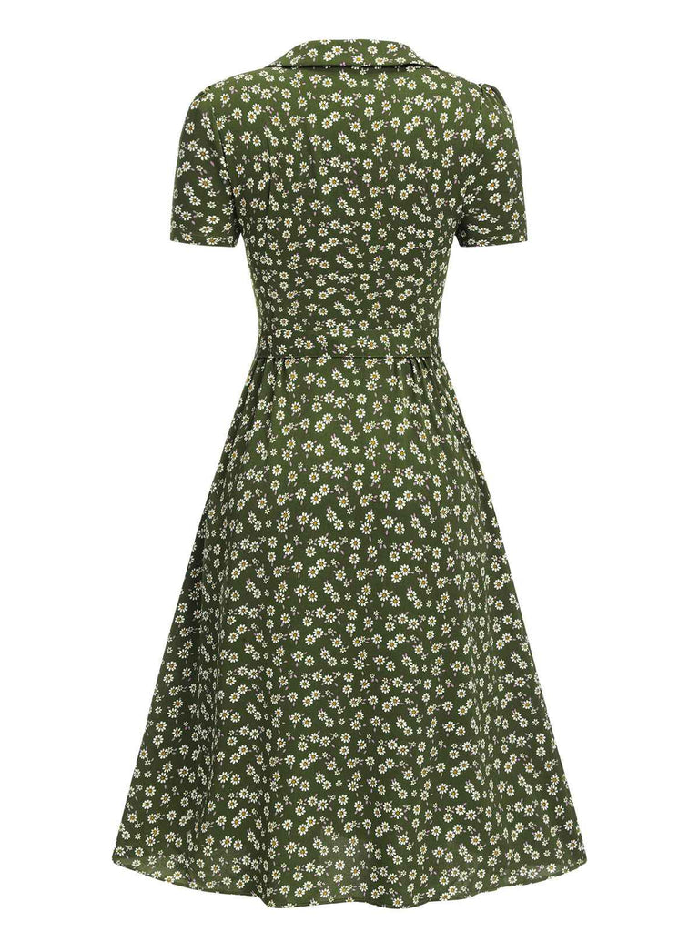 1940s Lapel Buttons Ditsy Floral | 1940s | vintage dress, retro fashion