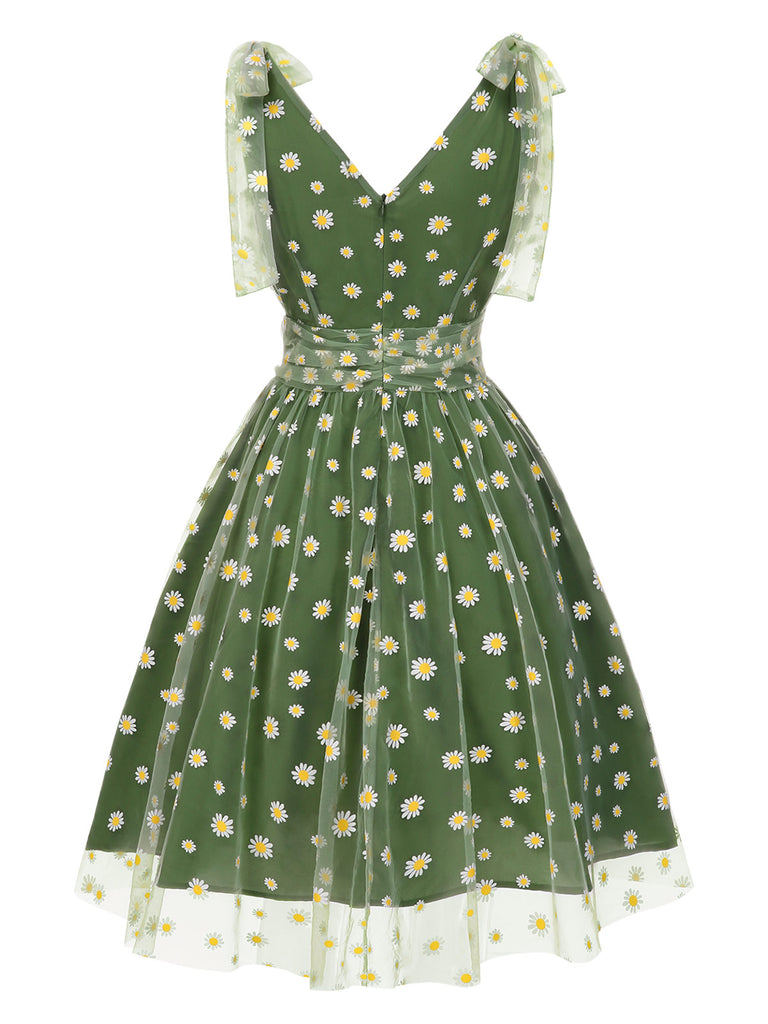1950s Daisy Mesh Swing Dress: beautiful vintage dress, retro fashion, elegant style with timeless appeal