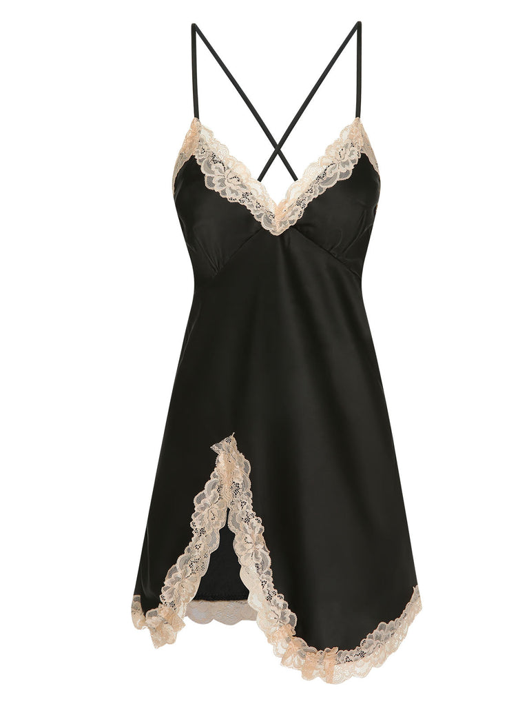 This 1950s Lace Patchwork Suspender Sleepwear is 1950s romance against her skin