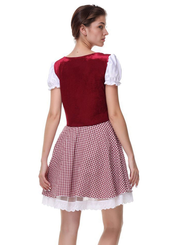 She slips into this 1950s Oktoberfest Puff Sleeves Gingham Plaid Dress and suddenly it's a 1950s daydream