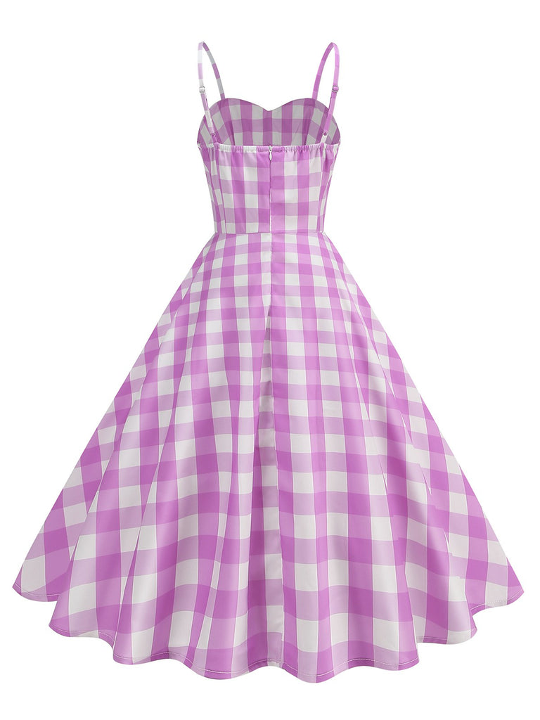 This 1950s Ruched Spaghetti Straps Gingham Plaid Dress wraps her in 1950s elegance, one twirl at a time