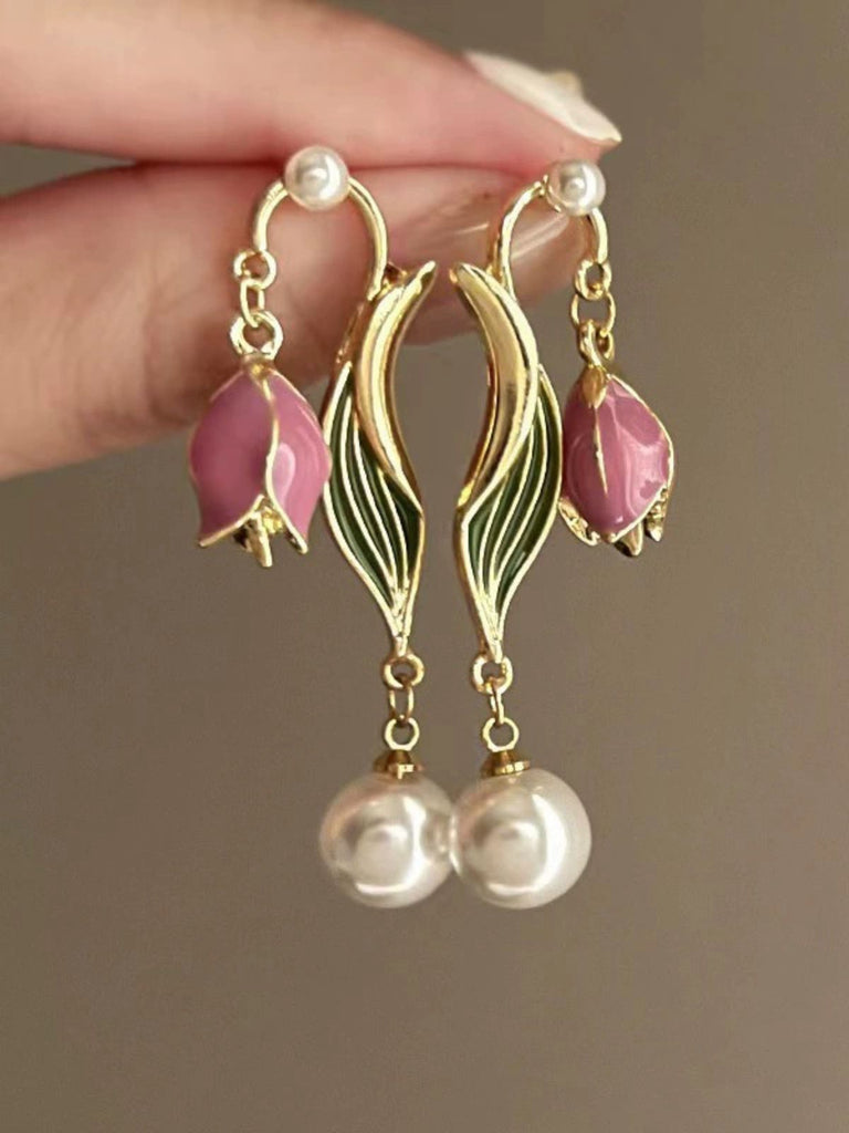 Vintage Gold Edge Tulip Pearl Earrings