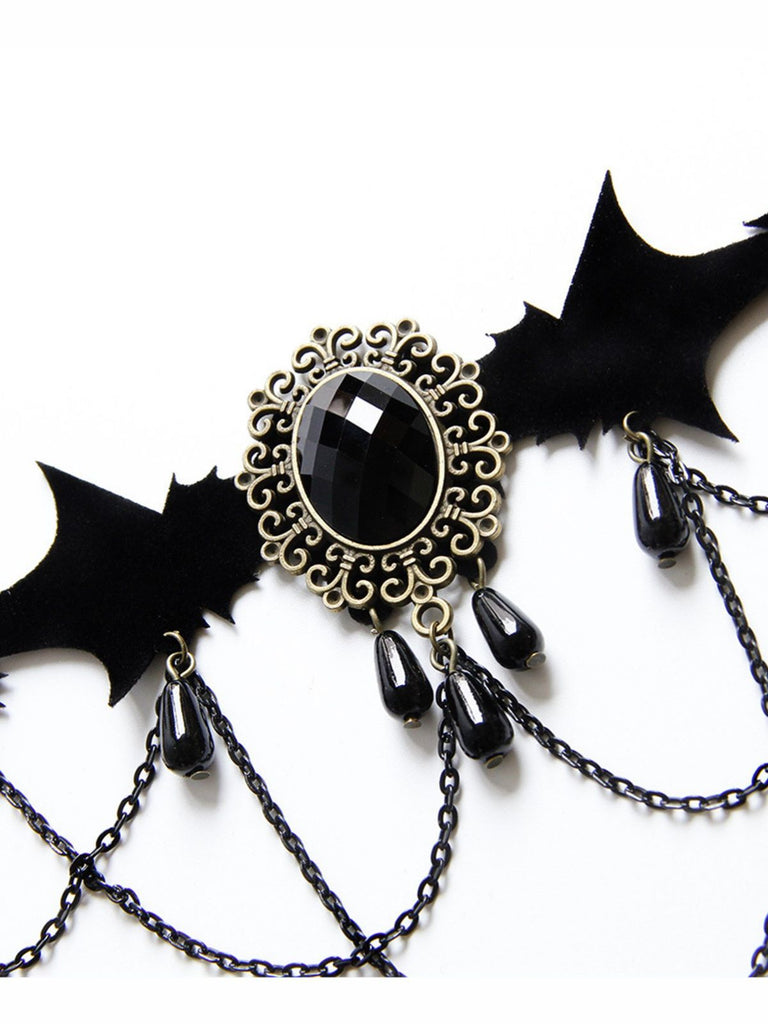 Black Retro Halloween Gemstone Necklace