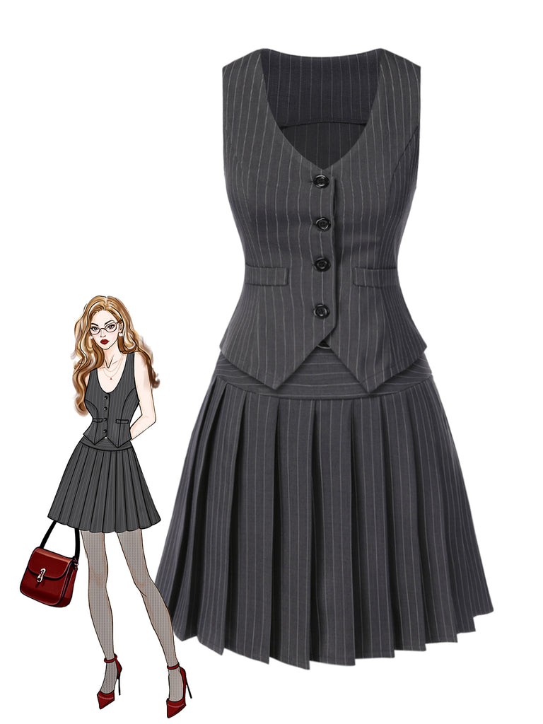 She pairs this 2PCS Dark 1960s Pinstripes Top & Pleated Skirt with confidence and 1960s charm