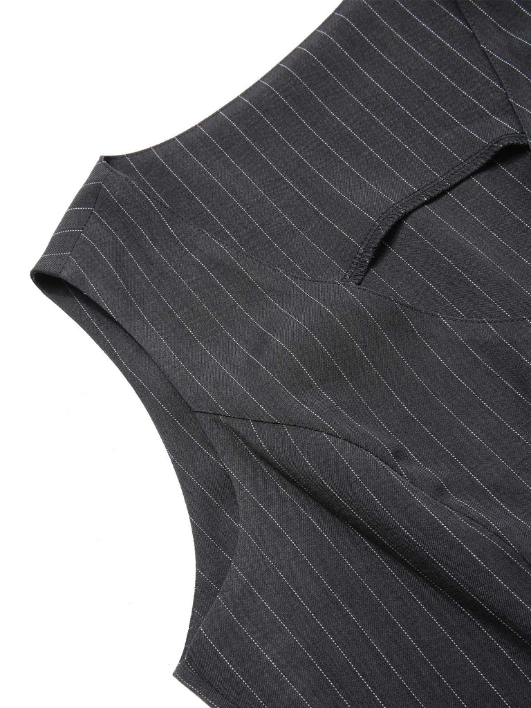 This 2PCS Dark 1960s Pinstripes Top & Pleated Skirt brings 1960s soul to her everyday