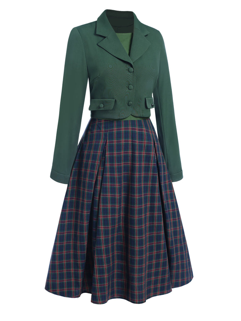 This 2PCS Green 1940s Lapel Button Blazer & Plaids Dress wraps her in 1940s elegance, one twirl at a time