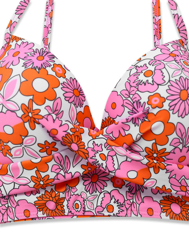 This 2PCS Multicolor 1950s Cartoon Floral Bikini Set & Cover-Up carries 1950s vacation dreams in every stitch