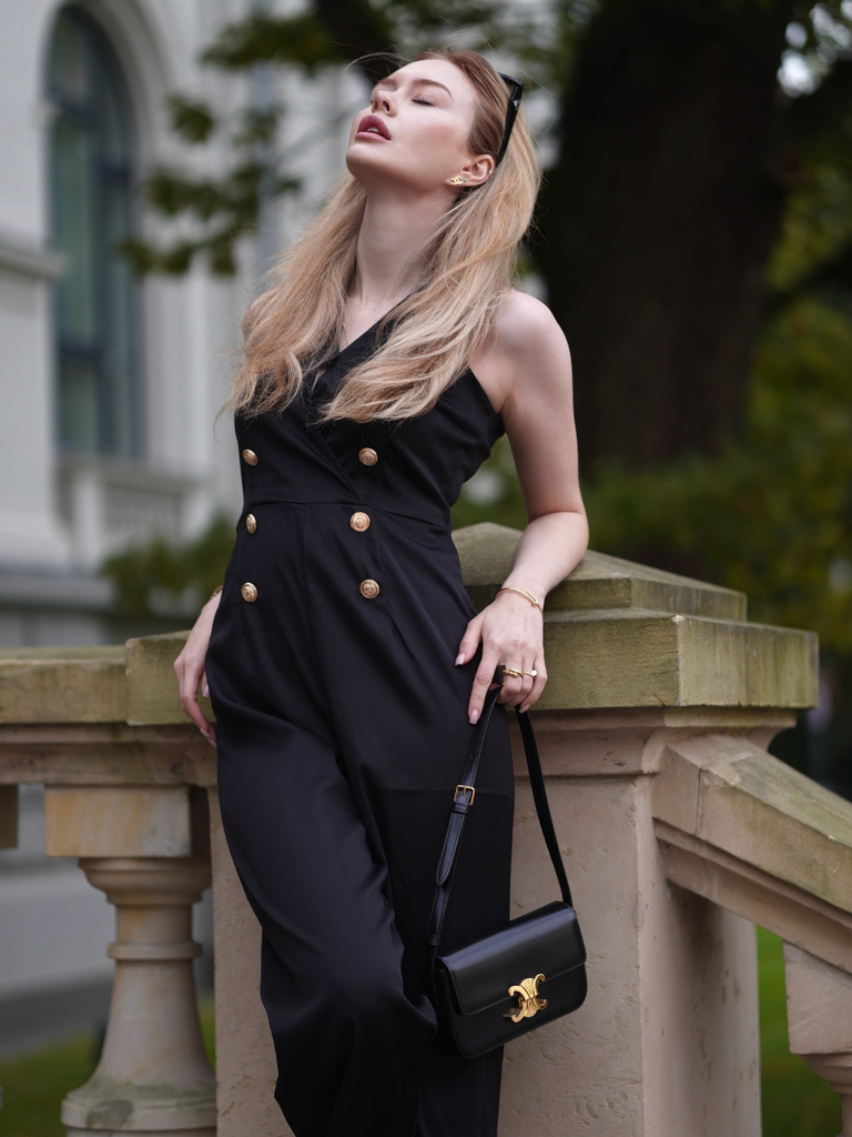 Black 1950s Sleeveless Buttoned Solid Jumpsuit