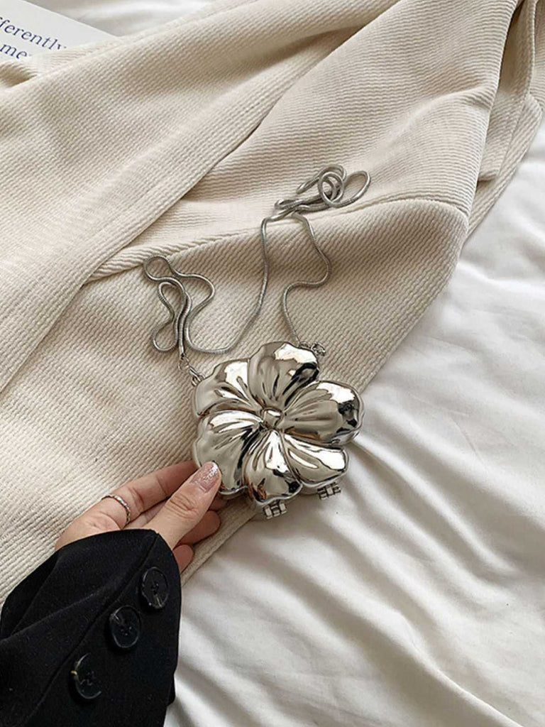 Flower Shape Alloy Chain Mini Bag