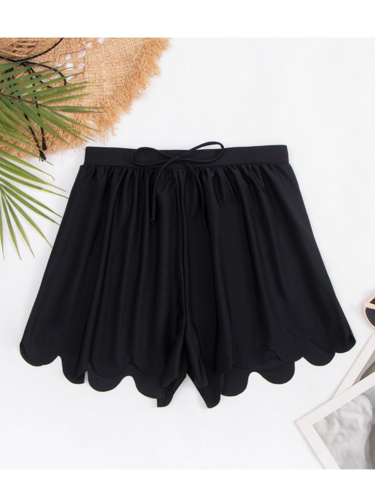 Black 1950s Scallop Trim Solid Bikini Shorts