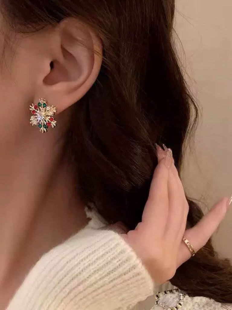Vintage Christmas Snowflake Rhinestone Earrings