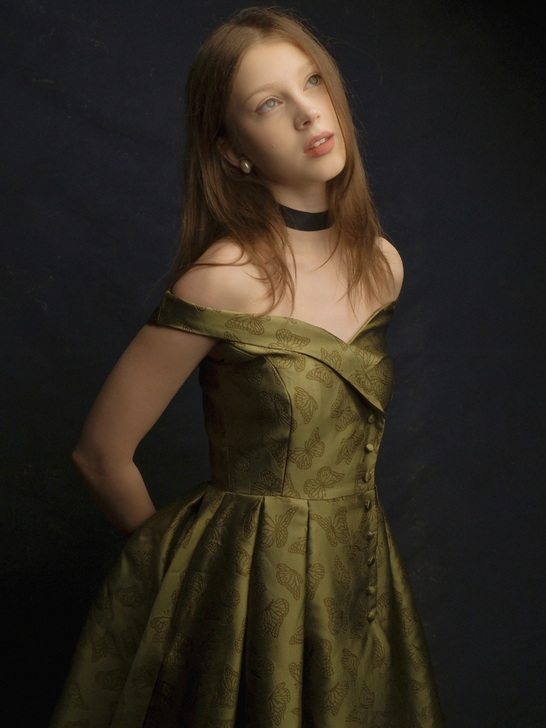 Green 1950s Off-Shoulder Vintage Dress