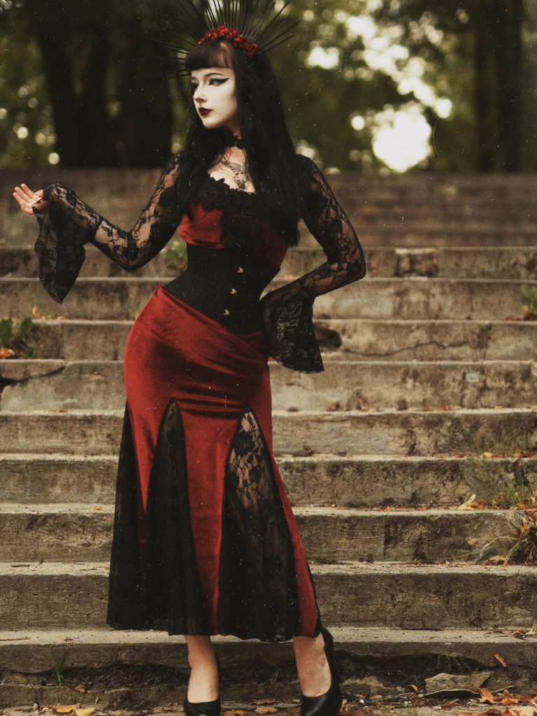 1930s Lace Long Sleeve Fishtail Dress