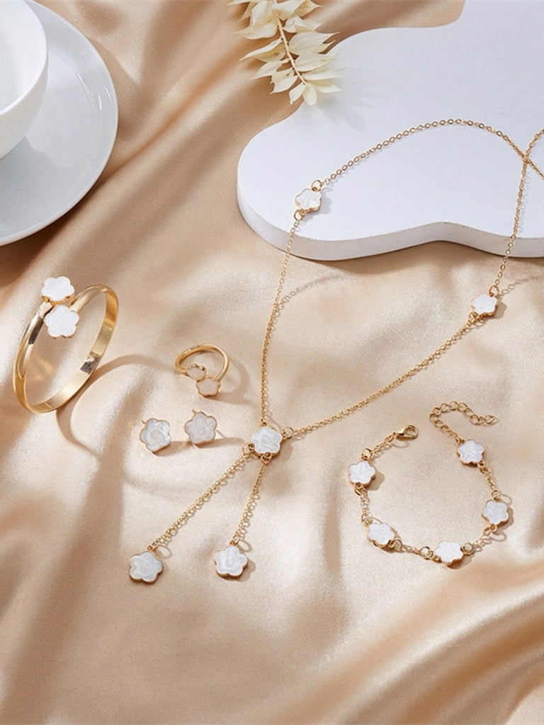 5PCS Five-Petal Flower Jewelry Set - vintage fashion, retro style