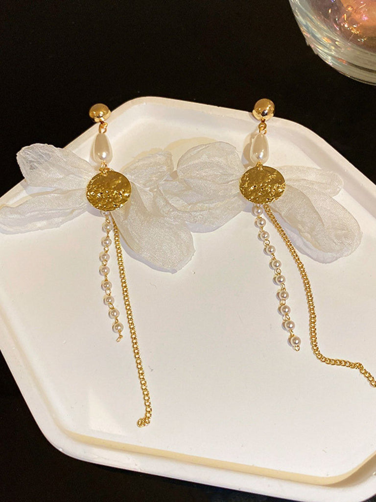 Retro Alloy 3D Bow Beaded Earrings