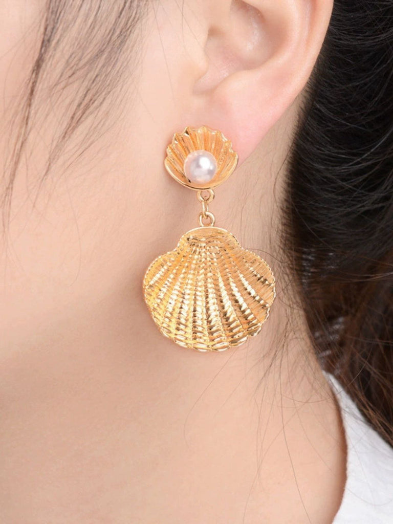 White Pearl Shell Earrings