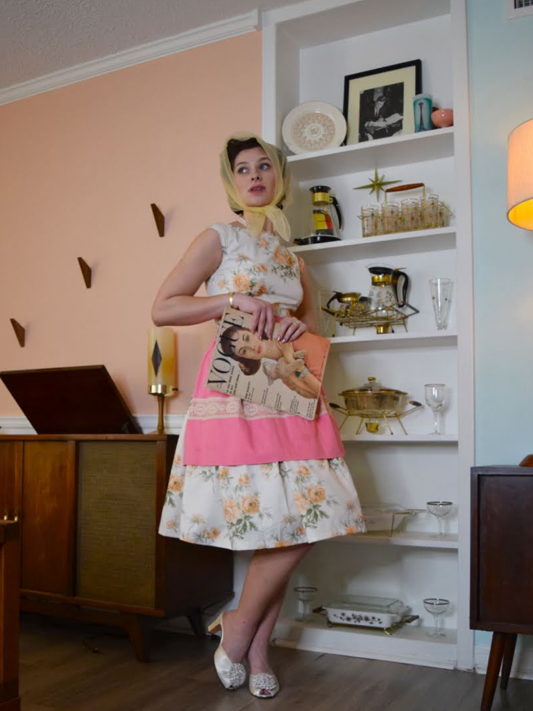 Yellow 1950s Boat Neck Antique Floral Dress