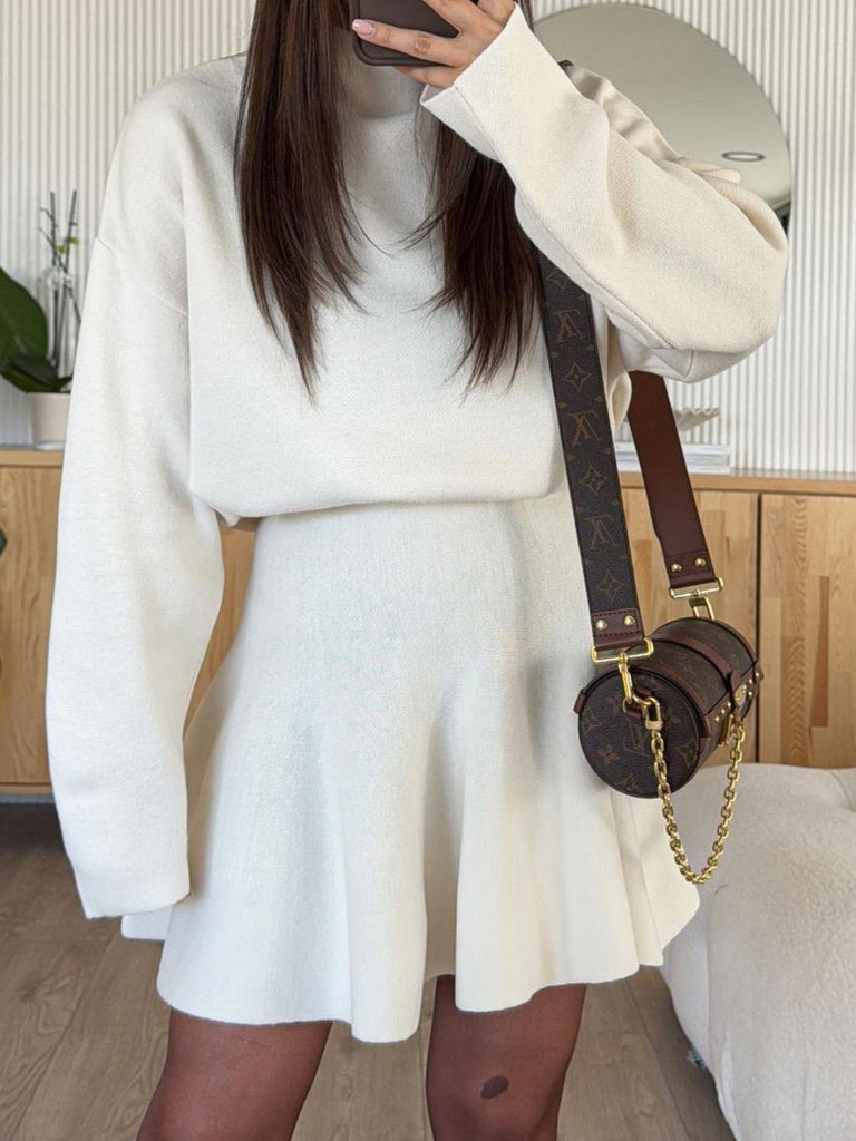 1980s Turtleneck Solid Long Sleeve Sweater Dress