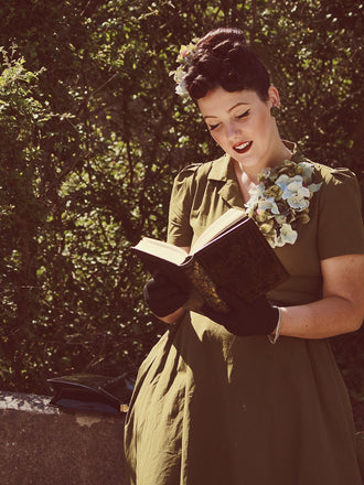 Green 1940s Lapel Buttoned Solid Dress