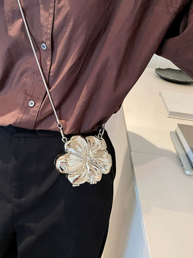 Flower Shape Alloy Chain Mini Bag