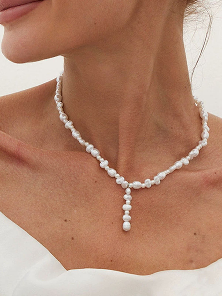 White Pearl Pendant Necklace