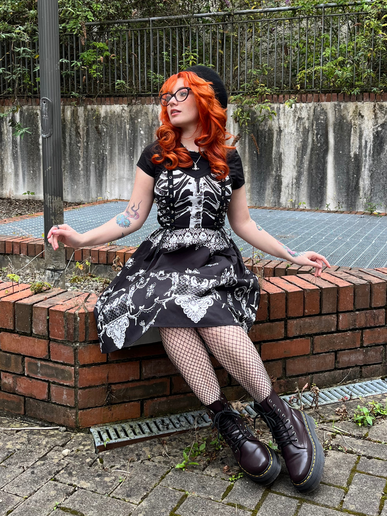 Black 1950s Lace-up Halloween Dress - vintage dress, retro fashion, rockabilly