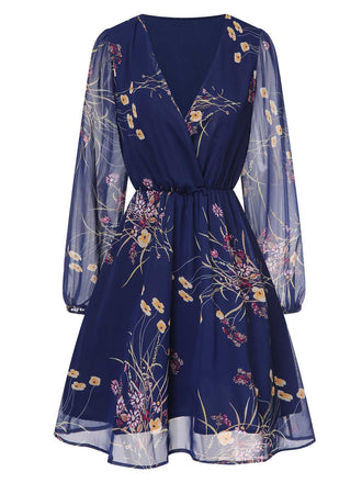 She slips into this Dark Blue 1940s V-Neck Floral Puff Sleeve Dress and suddenly it's a 1940s daydream
