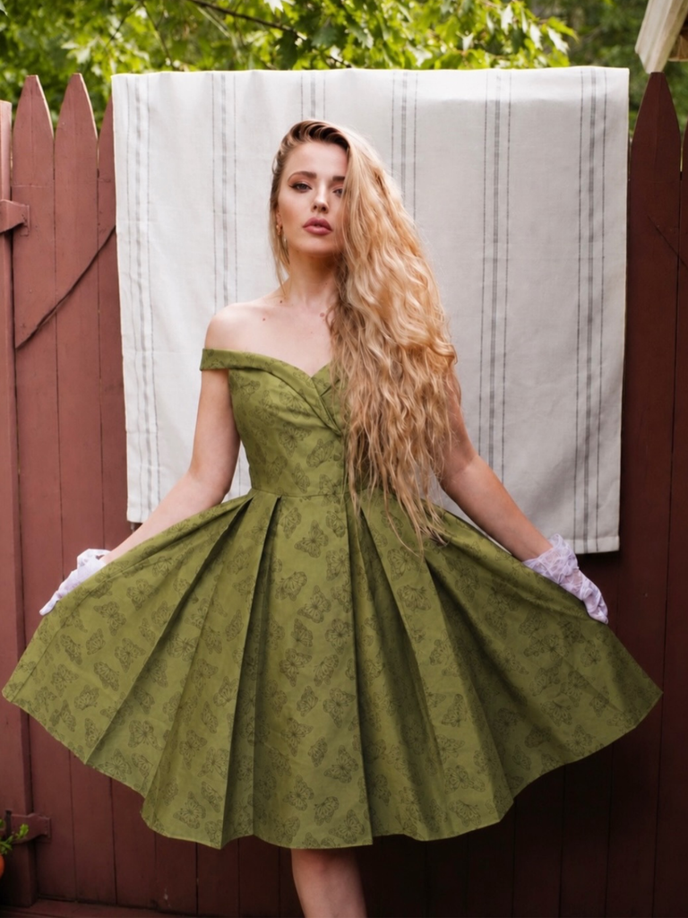 Green 1950s Off-Shoulder Vintage Dress, vintage dress, retro fashion, rockabilly, pin-up fashion - perfect for women who love vintage and retro fashion