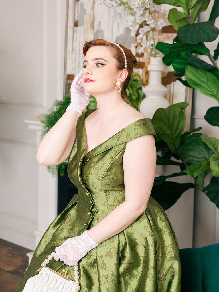 Green 1950s Off-Shoulder Vintage Dress — vintage elegance for the modern woman