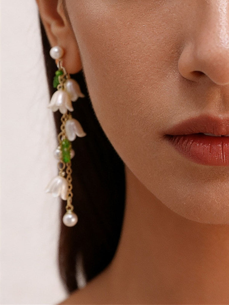 Green Floral Earrings Vintage Classic Accessory 3
