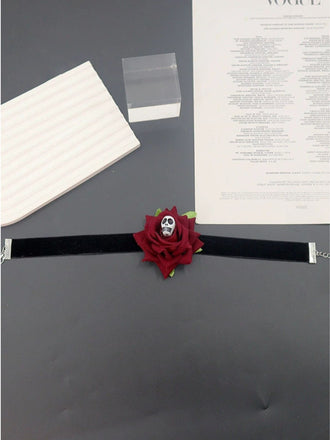 Halloween 3D Rose Skull Choker - vintage fashion, retro style