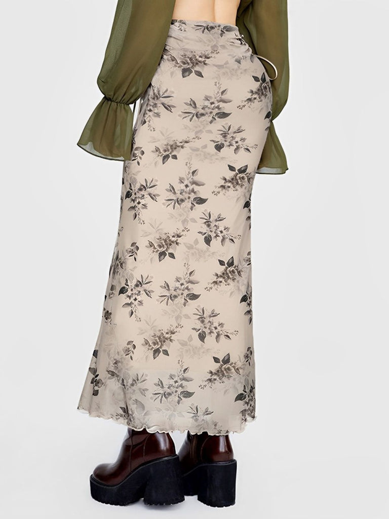 Khaki 1930s Plants Double Mesh Fishtail Skirt — because 1930s glamour deserves an encore
