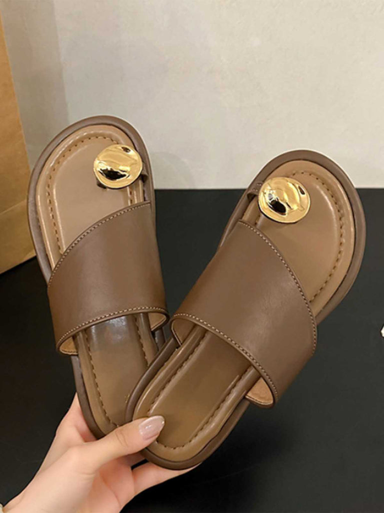 Metal Thumb-Toe Beach Sandals: vintage Riviera elegance, reimagined for her