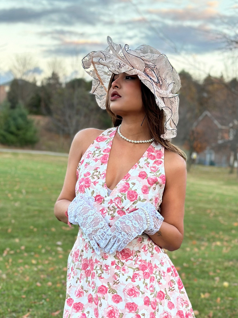 Pink 1950s Floral V-Neck Dress: where 1950s romance meets her modern spirit