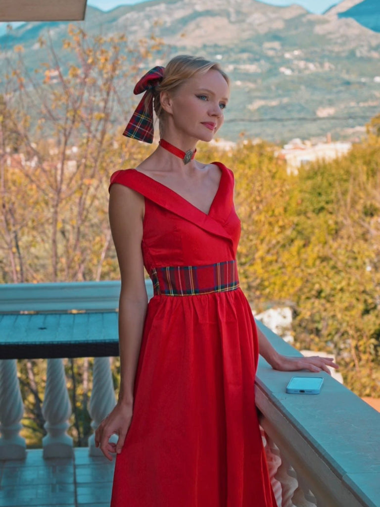 She slips into this Red 1950s Christmas Plaids Off-Shoulder Dress and suddenly it's a 1950s daydream