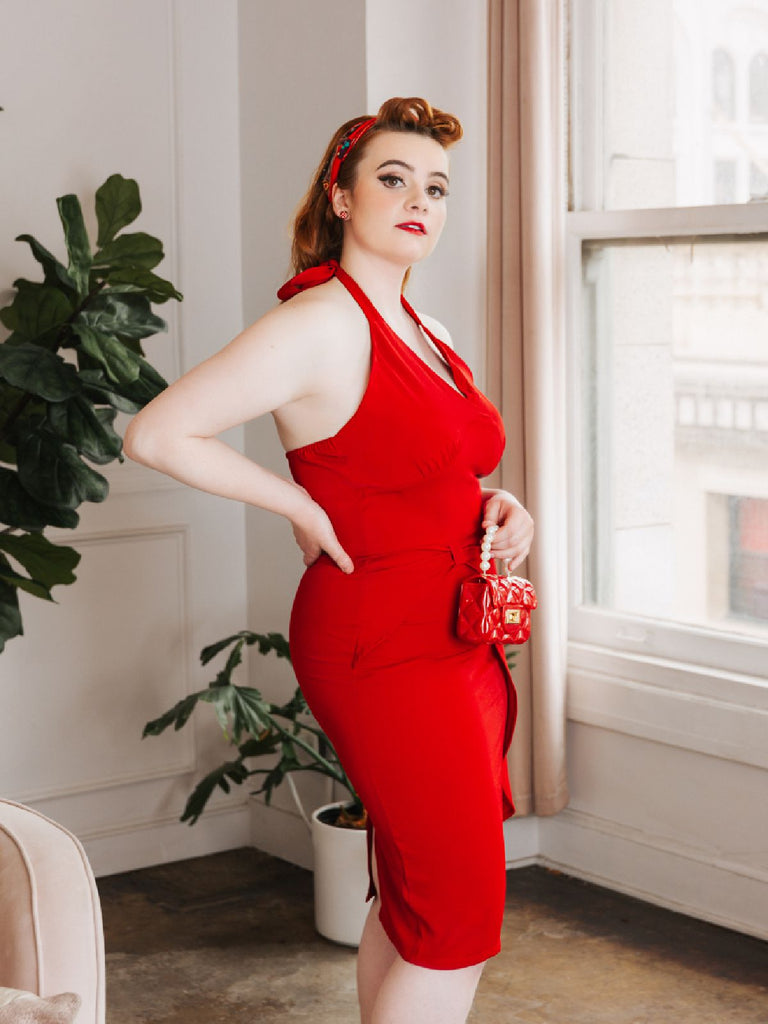 Red 1960s Solid Halter Bodycon Dress: timeless style reimagined