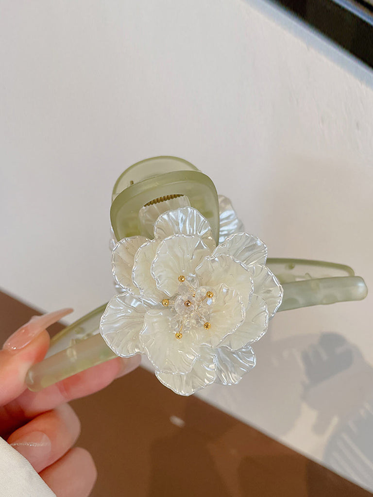 Retro 3D Camellia Flower Plastic Hair Claw - vintage fashion, retro style