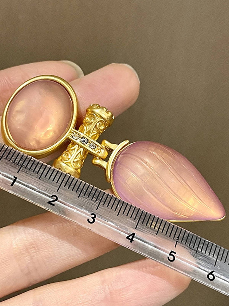 This Rose Gold Vintage Water Drop Stripe Earrings carries 1950s stories waiting to be told
