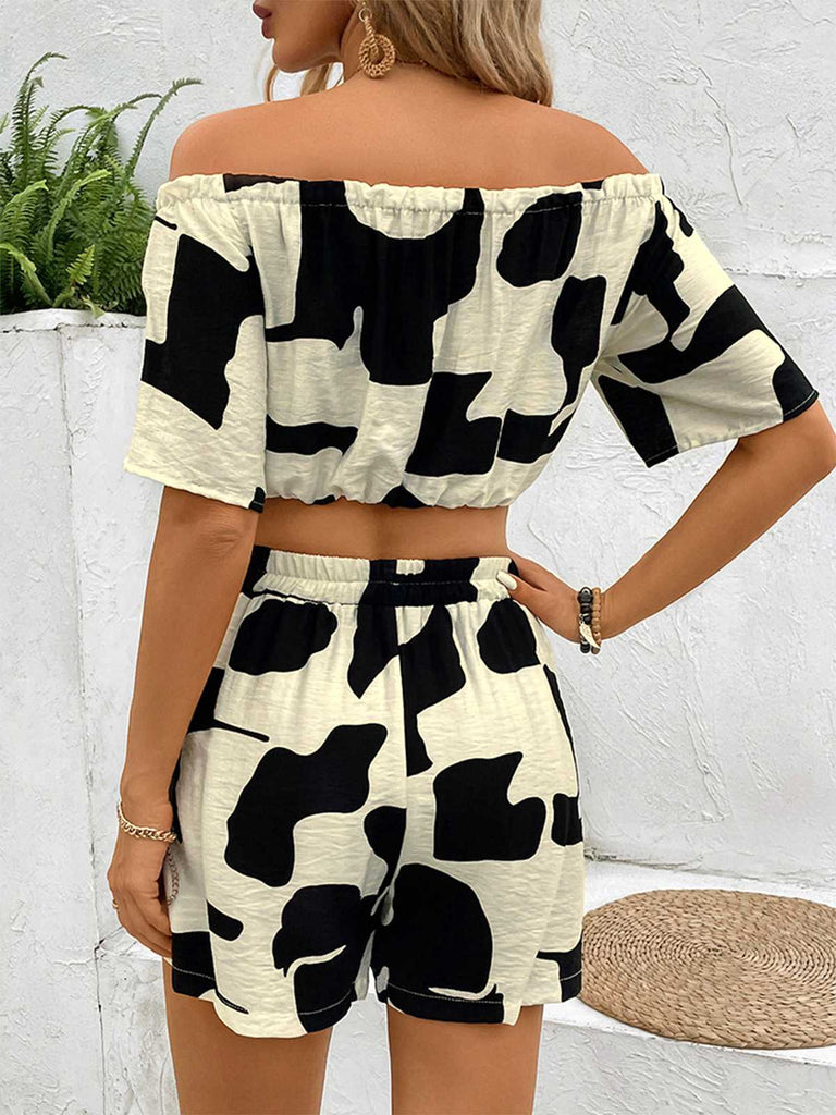 2PCS Black 1950s Geometric Off-Shoulder Drawstring Top & Shorts