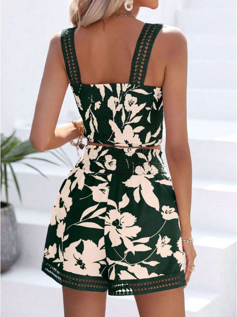 2PCS 1960s Floral Smocked Wide Straps Camisole & Shorts