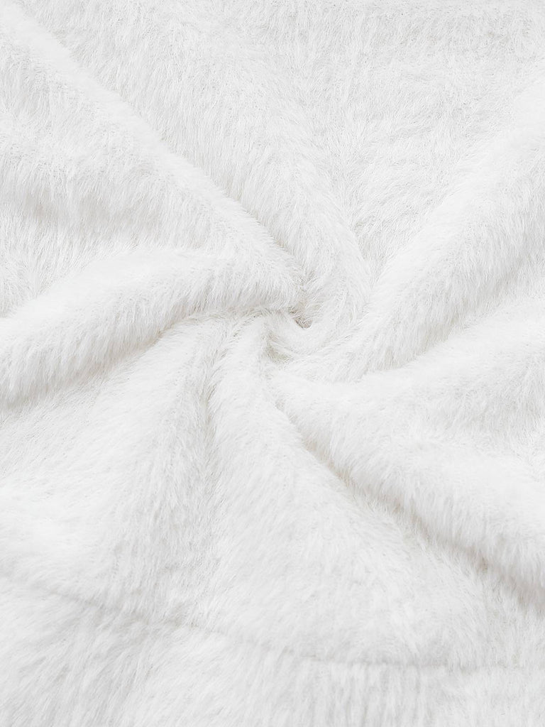 [Pre-Sale] White 1960s Off-Shoulder Camisole Plush Knit Sweater