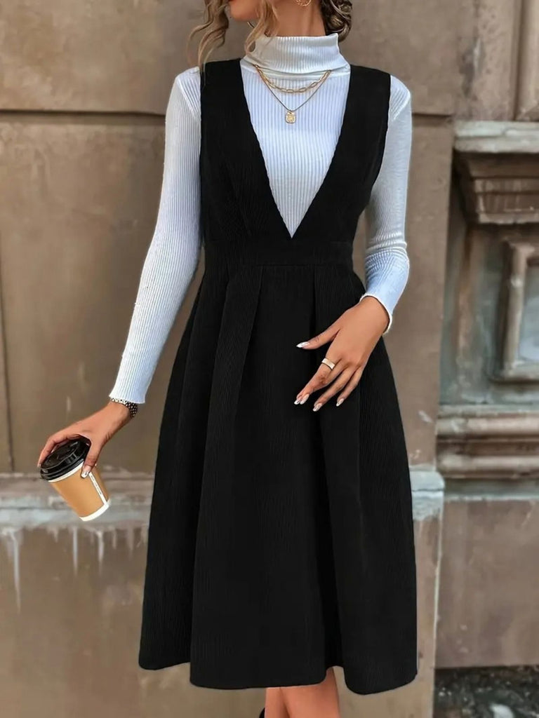 1950s Deep V-Neck Corduroy Pleated Pinafore