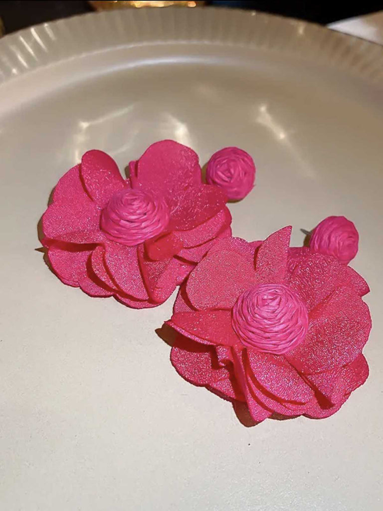 Retro Mesh 3D Floral Earrings