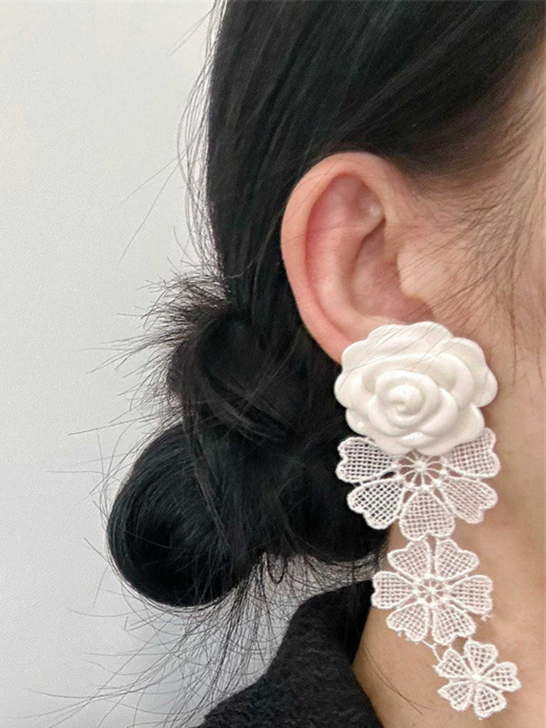 White Retro Lace Floral Earrings