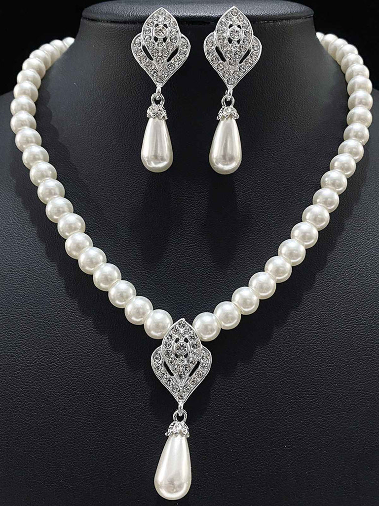 Rhinestoned Imitation Pearl Necklace & Earrings Set